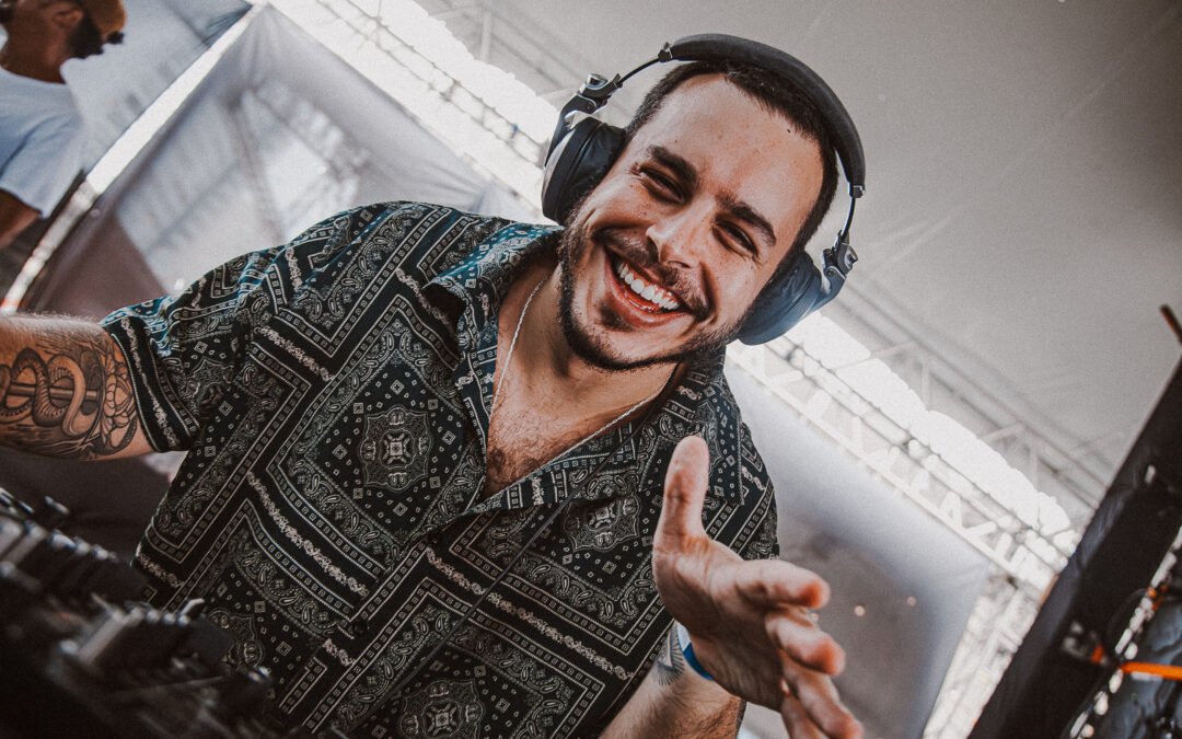 10º TendaLab: Maholic apresenta set musical que mistura eletrônica e brasilidades